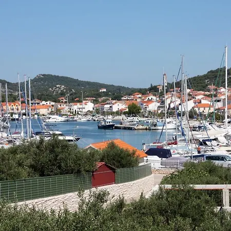 Family Friendly Seaside Jezera, Murter - 9502 Lejlighed