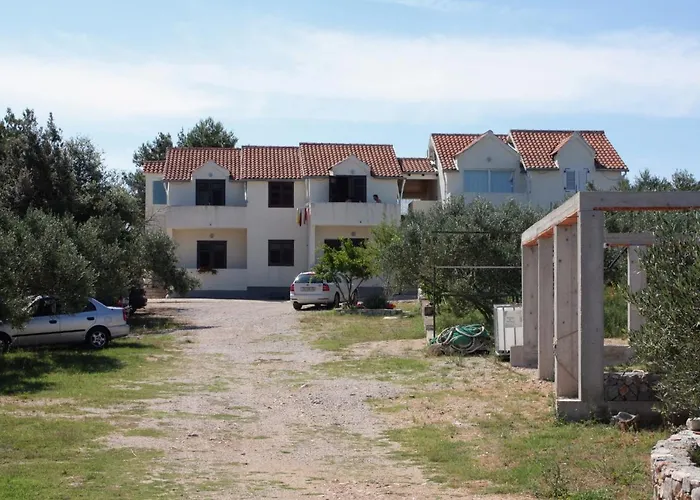 Family Friendly Seaside Jezera, Murter - 9502 *