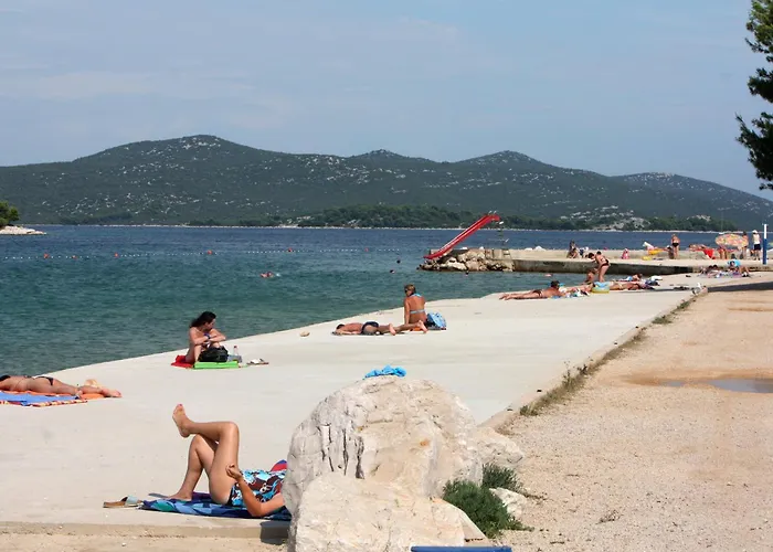 Family Friendly Seaside Jezera, Murter - 9502 * 제제라